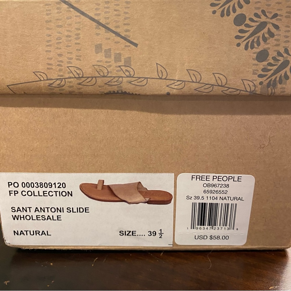 Free people New in box  San Antoni Slide Size 39 1/2 color Natural - Picture 8 of 8